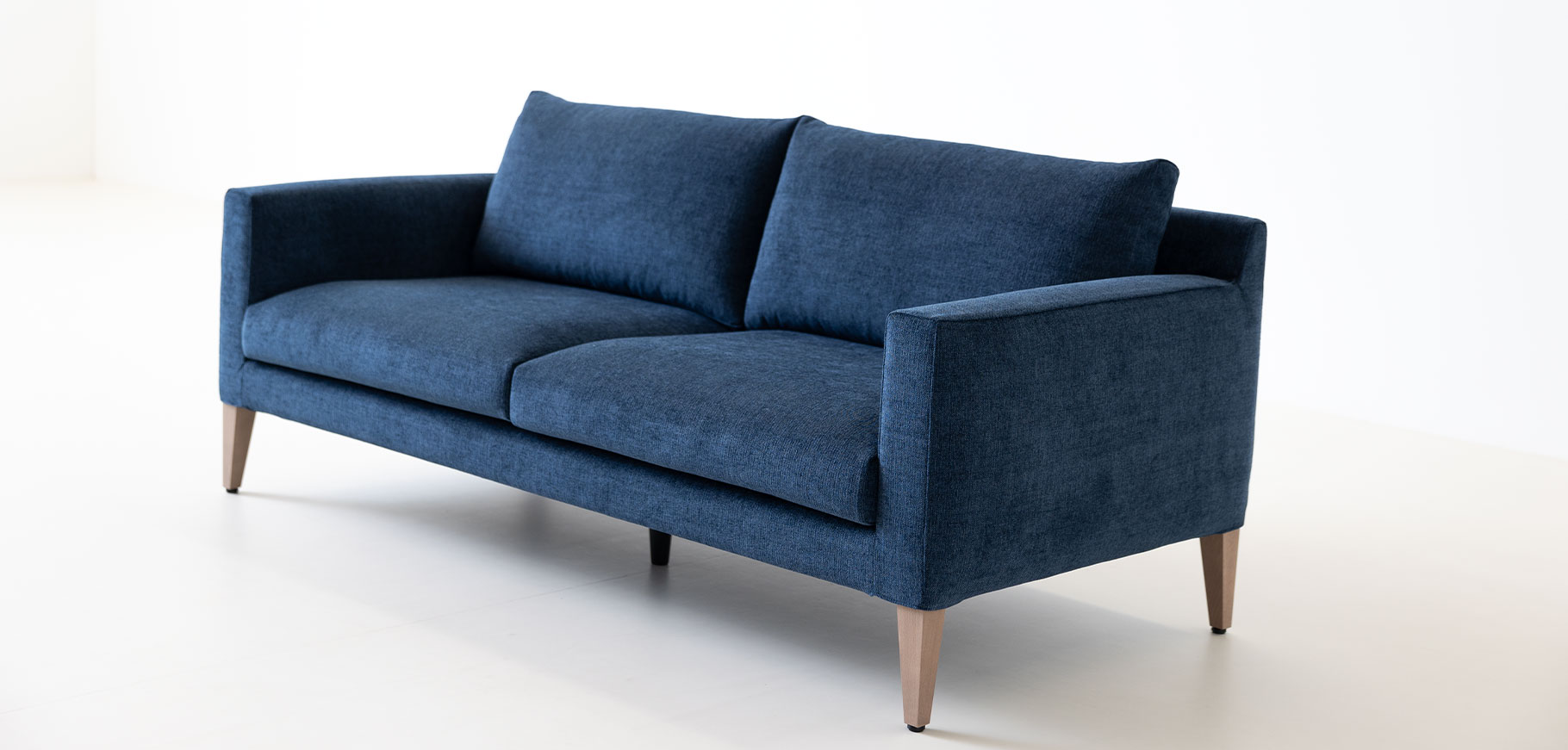 NOYES ソファ Cervo X4    ※半年のみ利用 fv.jpg