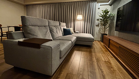 Decibel EX Feather 2人掛けカウチソファセット」 製品詳細ページ