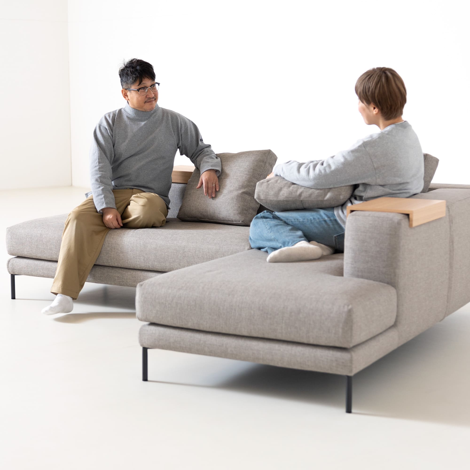 NOYES Decibel Standard 3人掛けソファ Decibel Standard 3人掛け片ひじ」 製品詳細ページ | 国産ソファ