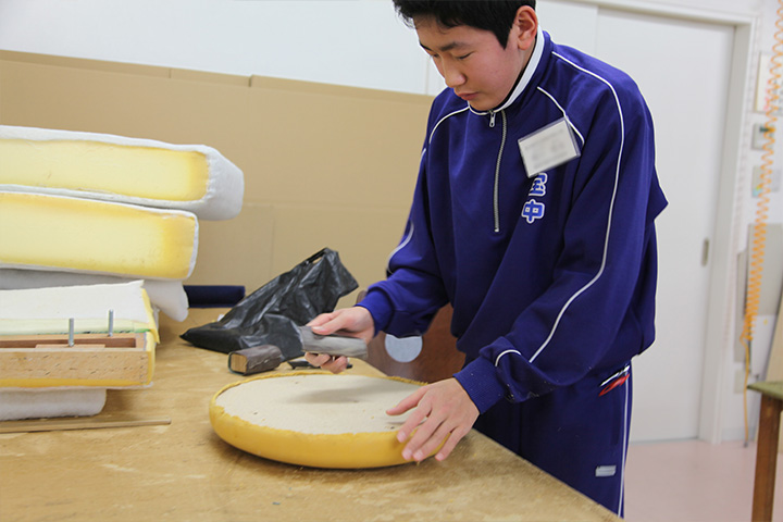 ソファを作ろう。中学生の職場体験Vol11 名古屋市立宝神中学校