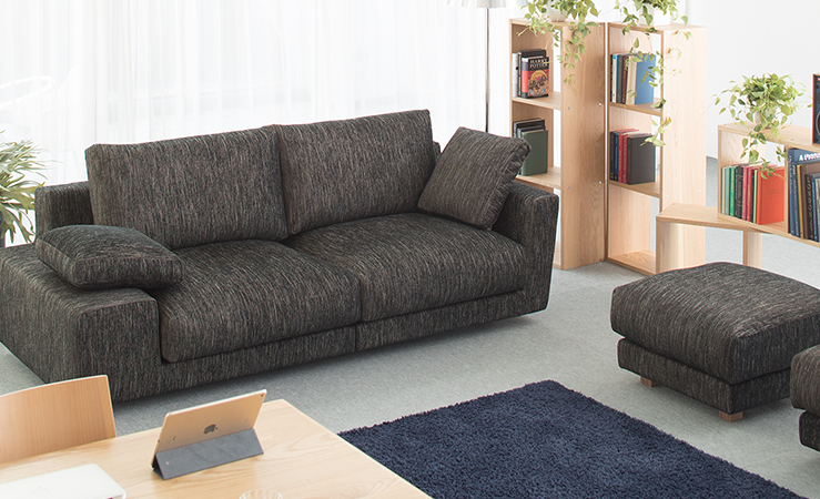 NewSugar Maximum Comfort すべてが最高峰のソファ。高級感あふれる外観と、心までくつろげる座り心地は満足以上の満足を感じることができます。