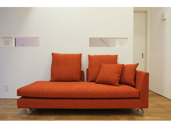 ソファのある暮らし - 神奈川県 N.T様邸 | 国産ソファブランド NOYES