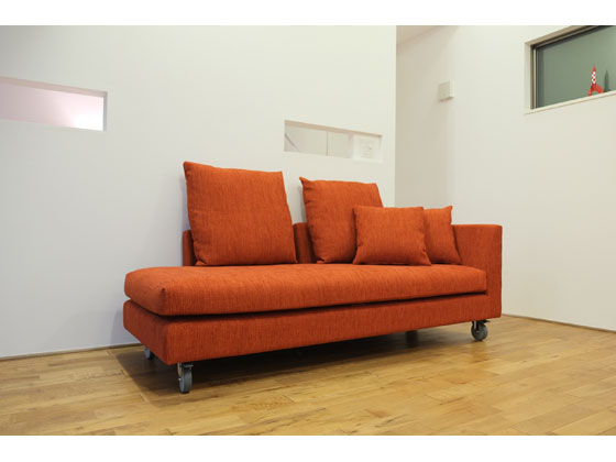 North Orangeで定価50000円程で購入したソファ North Orangeで定価50000円程で購入したソファ Amazon｜North