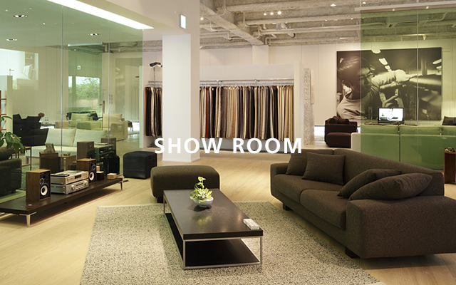 SHOW ROOM