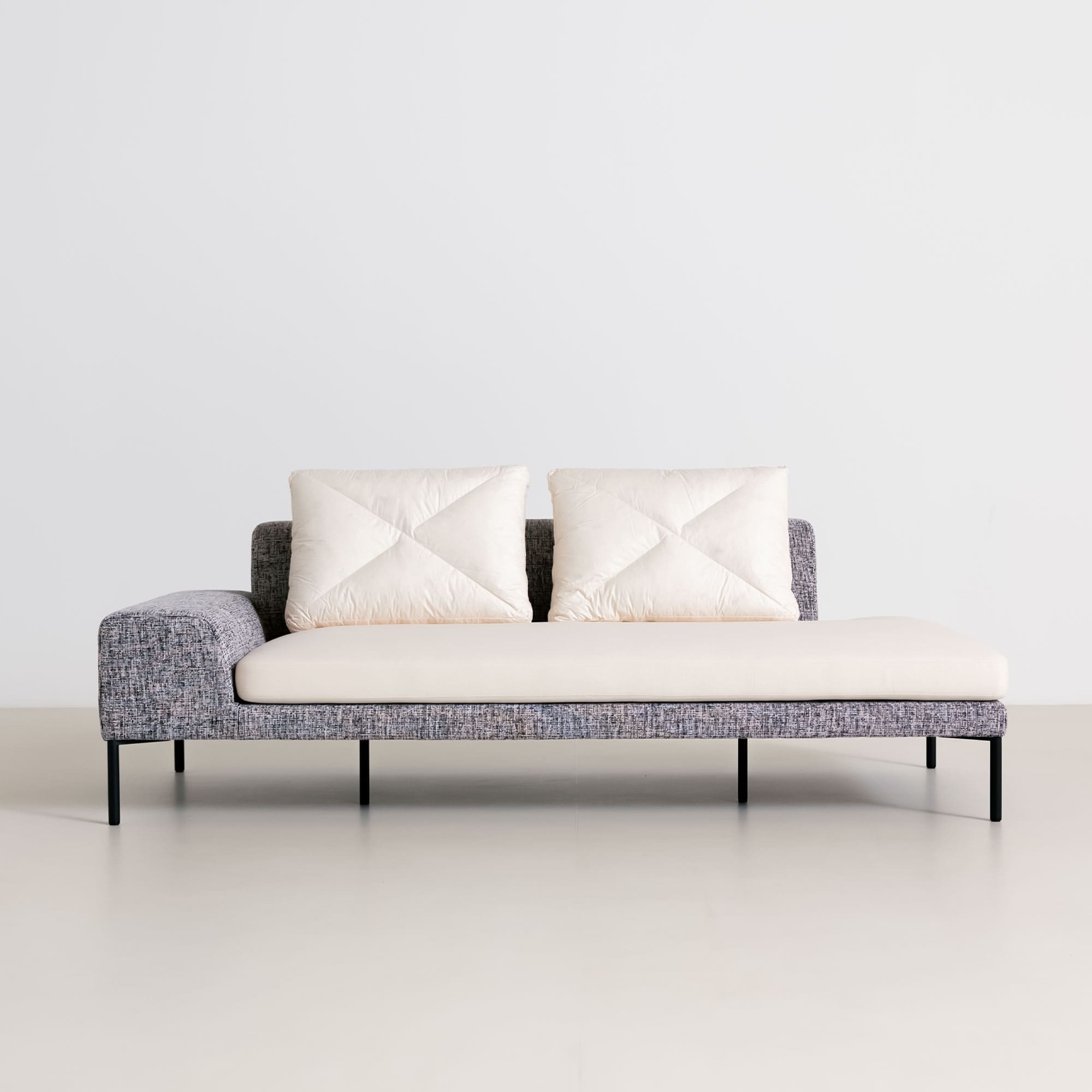 Airly 3人掛け」 製品詳細ページ | 国産ソファブランド NOYES