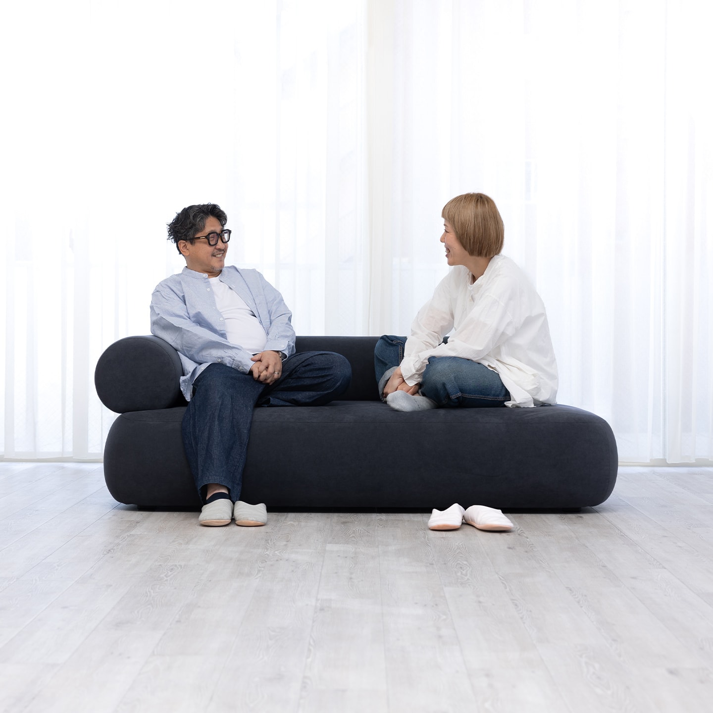 Curvy 3人掛け片ひじ」 製品詳細ページ | 国産ソファブランド NOYES