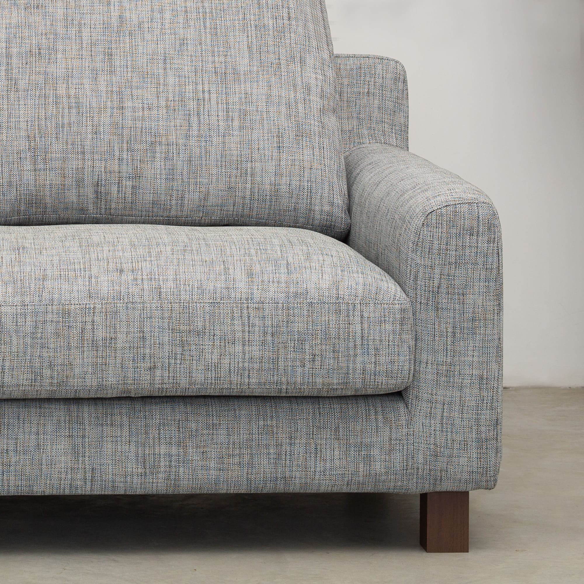 NewSugar Hi-Back Modern 3人掛け両ひじ」 製品詳細ページ