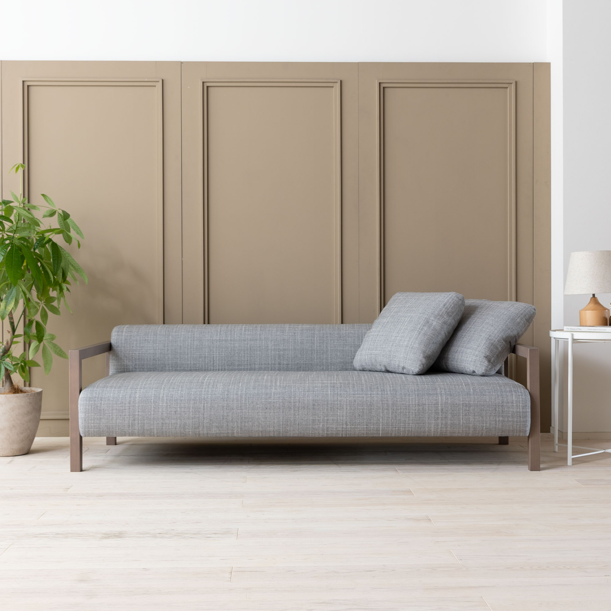 Transit 3人掛け両ひじ」 製品詳細ページ | 国産ソファブランド NOYES