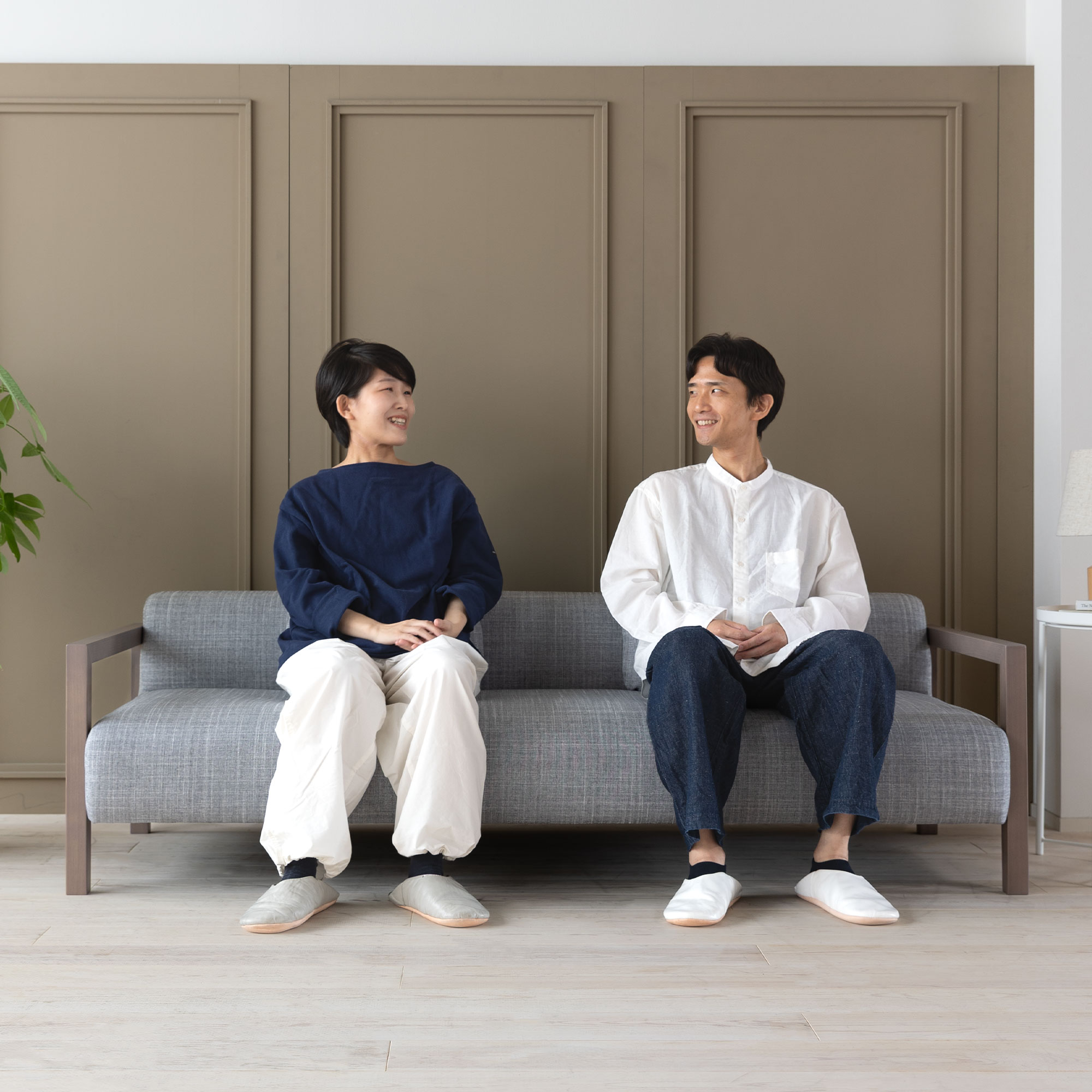 Transit 3人掛け両ひじ」 製品詳細ページ | 国産ソファブランド NOYES