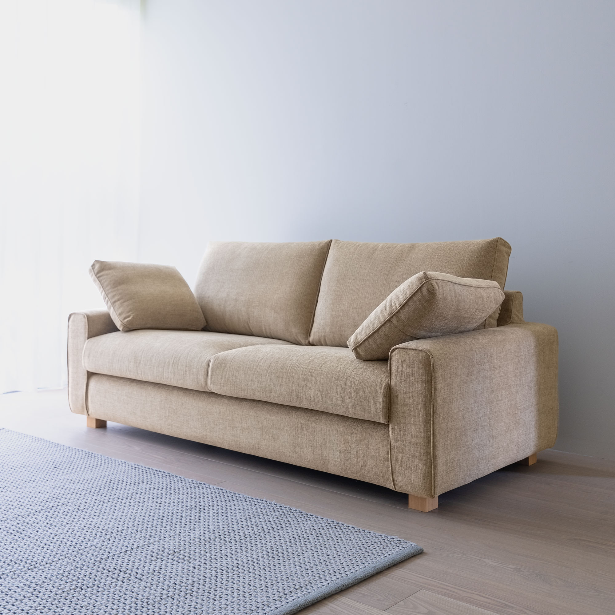 【美品】NOYESソファ スモール3人掛け ヘッドレスト付き ノイエス / NOYES NewSugar Hi-Back Modern スモール 3人掛け 両肘