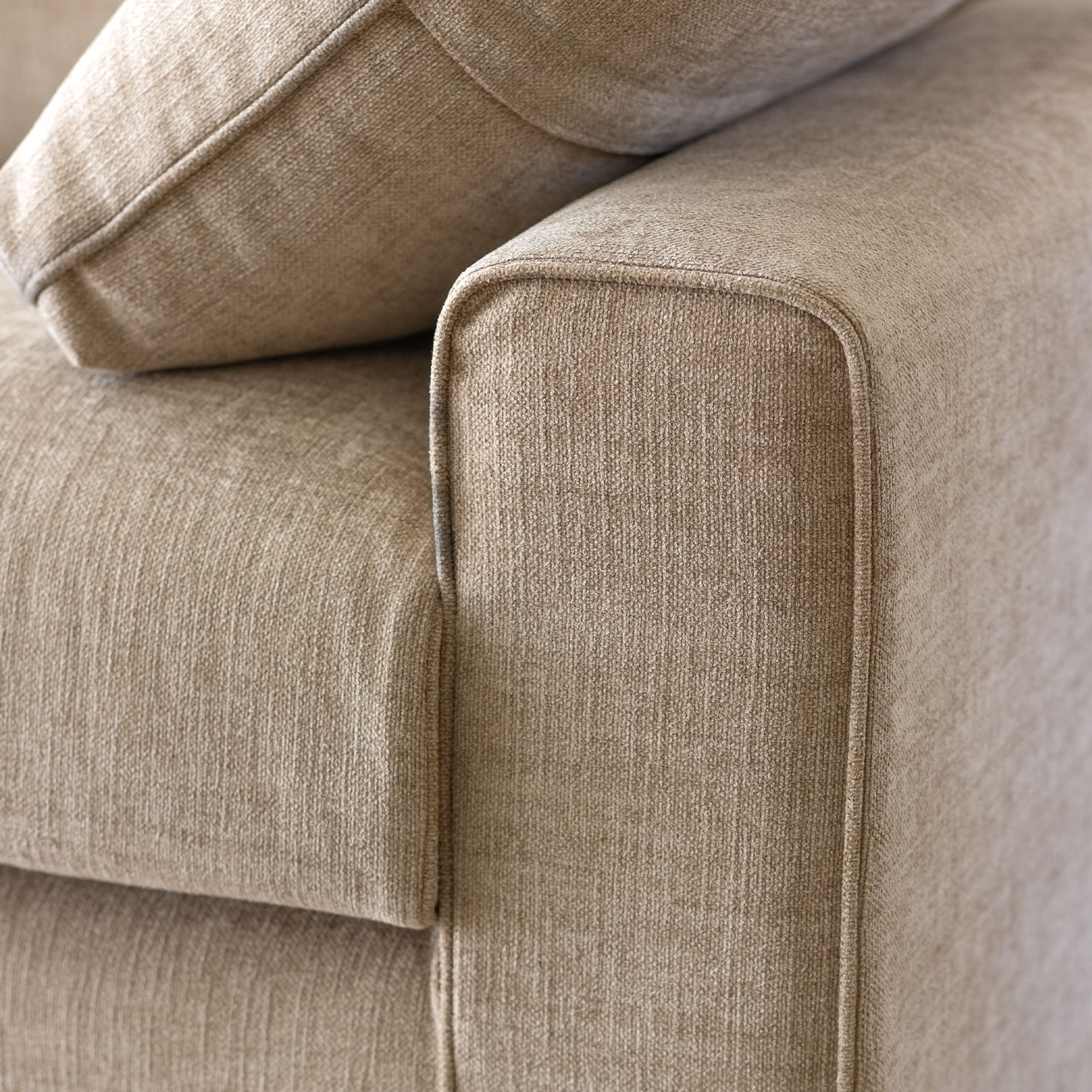 sinページ Decibel Standard 3人掛け片ひじ」 製品詳細ページ | 国産ソファ